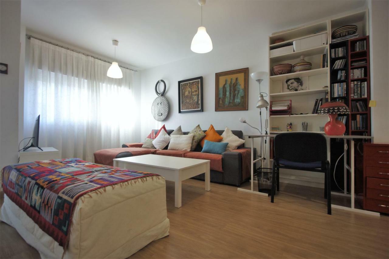 Bonito Apart. Con Parking Y Piscina Mairena del Aljarafe Ngoại thất bức ảnh