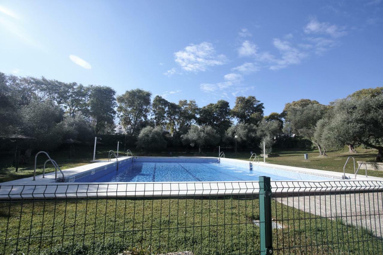 Bonito Apart. Con Parking Y Piscina Mairena del Aljarafe Ngoại thất bức ảnh